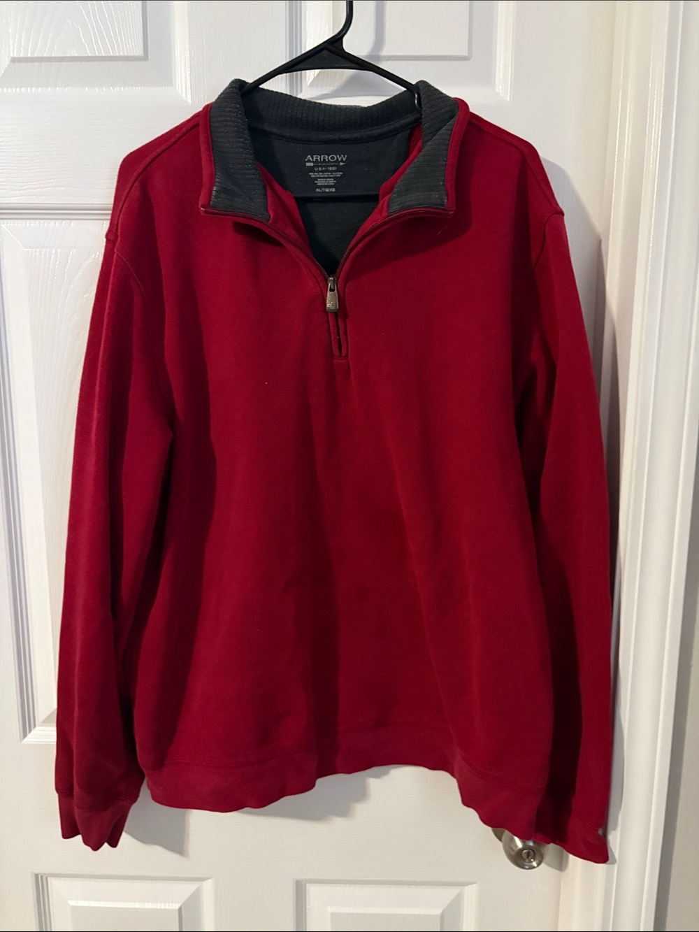 Arrow Men's Deep Red Quarter-Zip Pullover with Contrast Collar